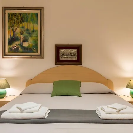 House - 800mt Wifi Villa Fontane Bianche