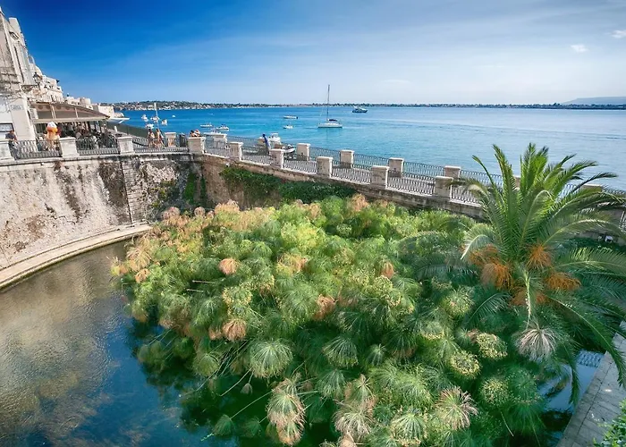 Villa House - 900mt Wifi Fontane Bianche